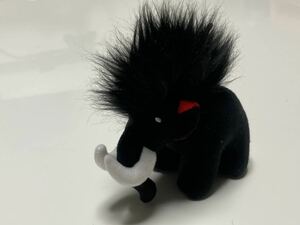 MAMMUT　マムート ぬいぐるみ　マスコット　チャーム