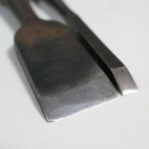 2327_2【送料無料】追い入れ鑿  2本セット 本永国 japanese carpenter chisel nomiの画像1