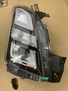 良品　ワゴンR スティングレー　MH55S 右　LED ヘッドライト