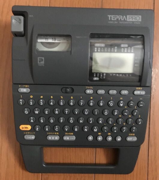 ジャンク品 ラベルワープロ テプラ.プロ SR606
