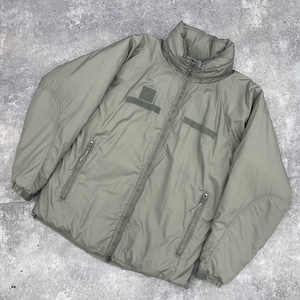 ▲ MILITARY ミリタリー ECWCS LEVEL7 レベルセブン GENⅢ WILDTHINGS US.ARMY PRIMALOFT プリマロフト ジャケット カーキ グレー M-R 104