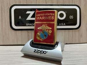 大量出品中!!【希少】未使用 2005年製 Zippo 'UNITED STATES MARINES' アメリカ海兵隊 アメリカ軍 プレートジッポー 喫煙具 オイルライター