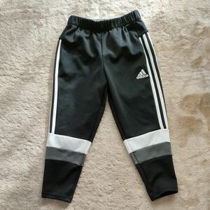 adidas ジャージパンツ AEROREADY　キッズ