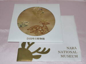 ☆奈良国立博物館〃MUSEUM SHOP・シカ etc.柄　ハンカチーフ（ハンカチ）1333/カラシ〃サイズ約500×500ｍｍ・新品保管品★