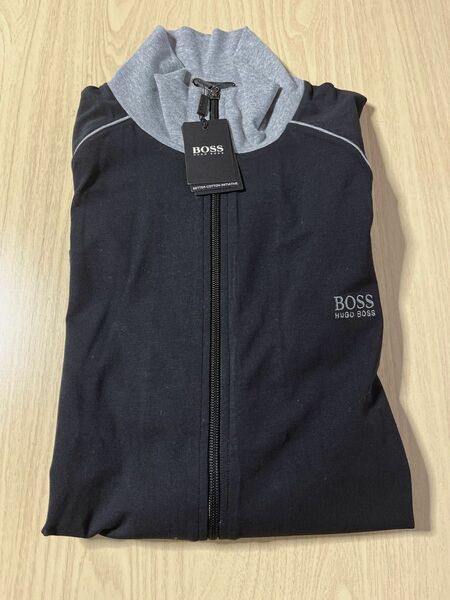 新品未使用　BOSS HUGOBOSS スウェット