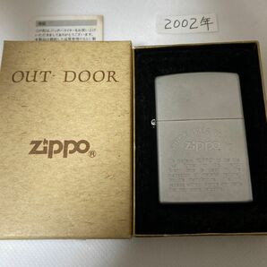 ZIPPO ロゴ 未使用　極美品　箱付き　2002年製