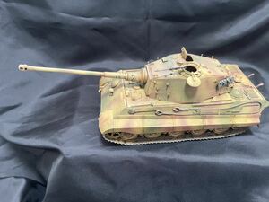 完成品 タミヤ 1/35 ドイツ重戦車 キングタイガー ヘンシェル砲塔 ツィメリットコーティング