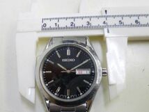 O533-N35-779◎ SEIKO セイコー 7N43-9080 デイデイト 黒文字盤 クオーツ 腕時計 メンズ 現状品①◎_画像8