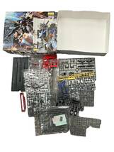 お01-066aTNKrA//【現状品】ガンプラまとめ エールストライクMパーツ無し 組立済 パーツ無し 欠損 ジャンク品 ガンダム MG HG_画像4