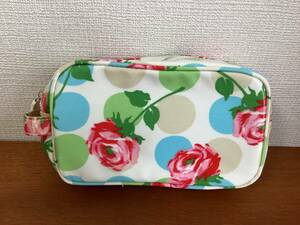 美品★キャスキッドソン★ Cath Kidston★大きめ★ポーチ★ポケット付き★花柄★マチ付き★約21 cm×約13 cm×約6 cm