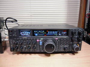 八重洲　YAESU FT-2000M HF　50MHz　50W機　美品