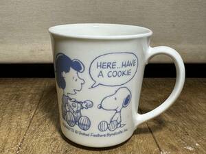 ★コレクター必見！！ PEANUTS SNOOPY AND FRIEND ピーナッツ スヌーピー デザイン マグカップ コレクション インテリア 容器 Th011843