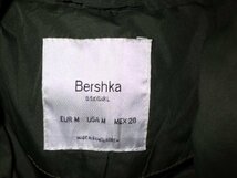 z3752Bershka★ベルシュカ★中綿★パーカージップジャケット★サイズＭ★人気★激安_画像4