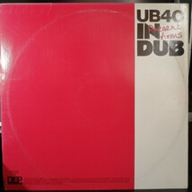 LP レゲエ UB40 Present Arms In Dub / 再生確認済 81年『プレゼント・アームズ』のダブ。バーミンガム情景を想起させるような音響処理_画像2