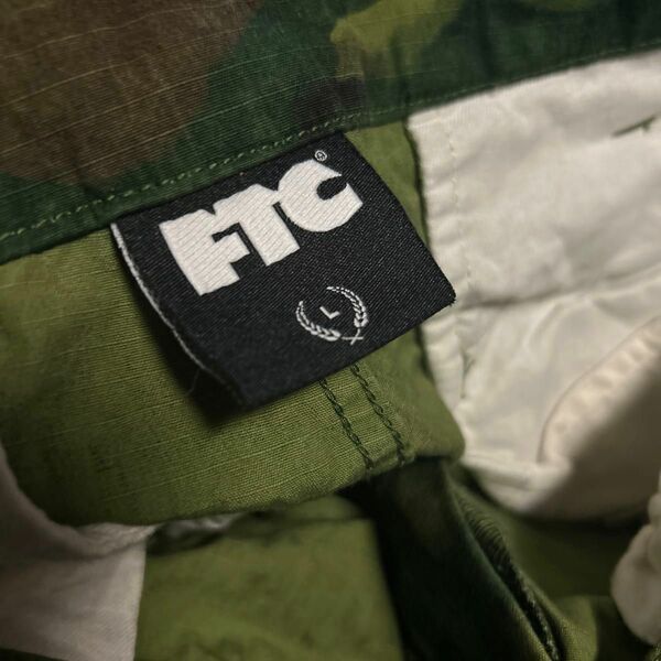 FTC 迷彩パンツ