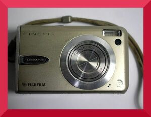 富士フィルム FUJIFILM FINEPIX F30 コンパクトデジタルカメラ W802