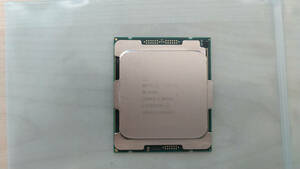 INTEL Xeon W-2195 プロセッサー