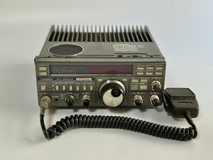 希少 YAESU FT-757 GX 八重洲 オールモード トランシーバー マイク ヤエス アマチュア 無線 機器 無線機 マニア 現状品