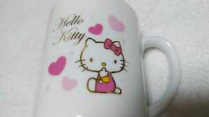 ❤可愛い　キティちゃん　コーヒーカップ　陶器　ハート柄１個★新品未使用