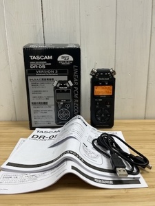 【美品】TASCAM DR-05 オーディオインターフェース搭載 ステレオ リニアPCMレコーダー ハンディレコーダー タスカム 中古 