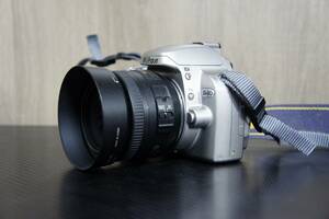 NIKON D40 シルバー + AF-S DX 35mm F1.8G セット　中古品