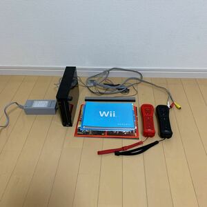 Wii 任天堂 本体・リモコン・配線　一式　中古品