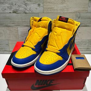 NIKE WMNS AIR JORDAN 1 HIGH OG "Game Royal and Varsity Maize"