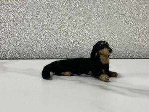 羊毛フェルト犬 ミニチュアダックスフンド　 ブラクタン