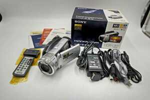 #9332 SONY ソニー Handycam ハンディカム HDR-UX1 デジタルHDビデオカメラレコーダー 中古品 箱・リモコン等付属品付