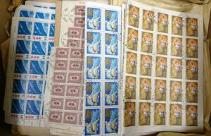 ☆外国切手 使用済み 消印あり シート 海外切手 波消し棒消し 総量約20㎏ 大量おまとめ 普通切手 記念切手 コレクション K-71☆