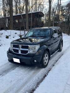 新車時から屋内保管　外装・内装とても綺麗なワンオーナー車 DODGE NITRO SXT 3.7L　車検ながーいR7年3月30日！ ディーラー車！