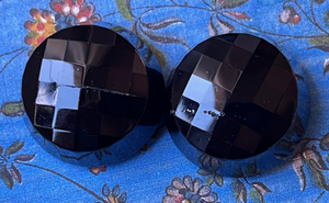 即決 ガラスボタン 2個 φ27.5mm ブラック ファセットカット 黒ガラス 素材 材料 ハンドメイドパーツ フランス買い付け ヴィンテージ