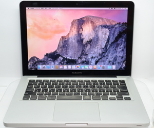 Apple MacBook Pro (13-inch, Mid2010)/Core2Duo P8800 2.66GHz/4GBメモリ/HDD250GB/無線LAN Bluetooth/Mac OS X Yosemite 10.10 #0118