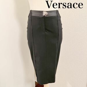 スカート タイトスカート ブラック　ヴェルサーチ　Versace レディース　 黒　レザー　膝丈スカート