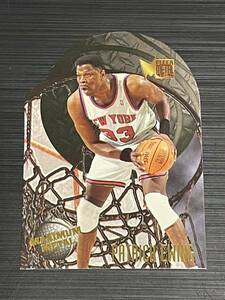 1995-96 Fleer METAL Maximum Metal / Patrick Ewing