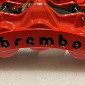 大人気デザイン再入荷bremboブレンボキャリパー 6POT 4POT GT6 GT4 ロゴカスタム仕様 ブレーキパッド付き BMW AMG AUDI GR86 BRZ M2 M3 M4の画像4