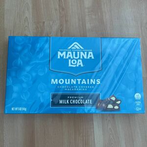【MAUNA LOA】 マウナロア マカダミアナッツチョコレート マウンテン 141g ＜ギフトボックス入り＞