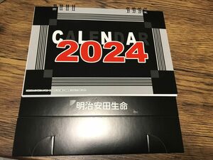 新品未使用　2024年卓上カレンダー　メモ欄付き