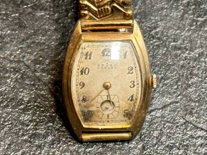 16231〇腕時計 グリュエン トノー型 アンティーク メンズ 手巻き