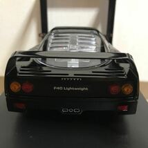 KKスケール 1/18 フェラーリ　F40 ライトウエイト_画像3