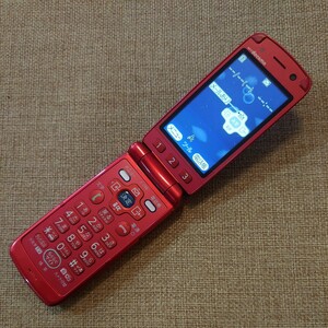 キズ無美品 F-09B docomo 