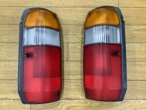 中古 純正 トヨタ ランドクルーザー ランクル プラド 70 78 系 リア テール ランプ テールレンズ 1台分