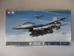 タミヤ　1/48 ロッキード・マーチン　F-16CJ（ブロック50）ファイティングファルコン&純正エッチングセット　新品未組立