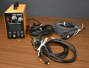 AY1-102 TIG溶接機　セット売り TIG-200M　溶接 溶接機 DC INVERTER TIG WELDER 直流 インバーター　動作未確認