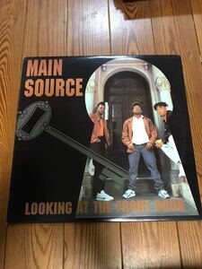 MAIN SOURCE - LOOKING AT THE FRONT DOOR 12インチ