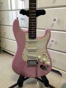 ★Fender Squier bullet strat スクワイア ストラトキャスター ピンク pink★