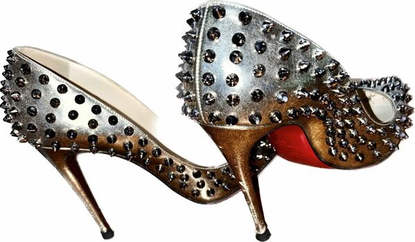 Christian Louboutin ルブタン　ヒール　パンプス　靴