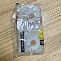 在庫一掃セールiphone XS ケース 白い花 白のお花柄 クリア_画像2