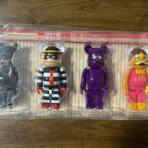 ベアブリック RBRICK ゴジラVSマクドナルド マクドナルド フィギュア ゴジラ McDonald マック BE 匿名配送