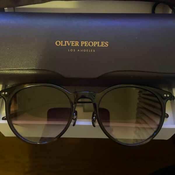 OLIVERPEOPLESサングラス